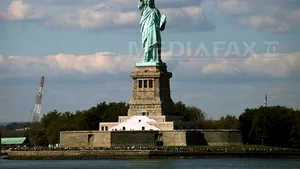 Circa 3.000 de americani au renunţat la cetăţenie în 2013 din cauza sistemului fiscal complicat