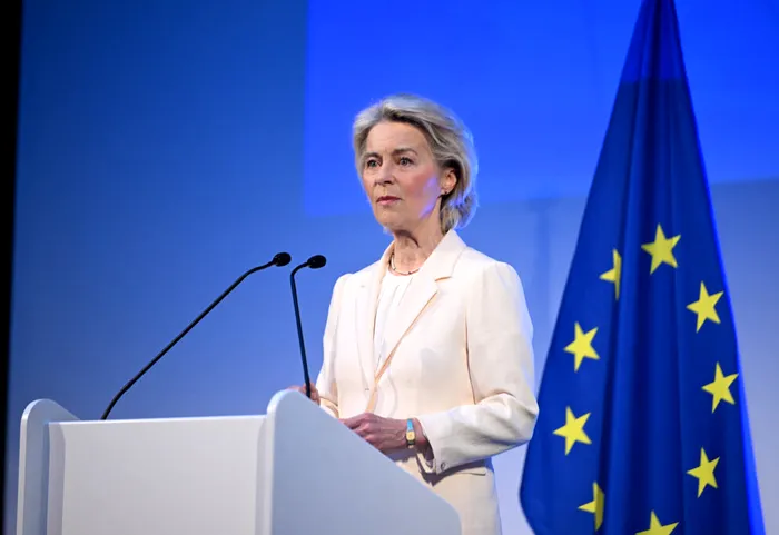 LIVE UPDATE LIVE Ursula von der Leyen își prezintă astăzi planurile pentru UE. Migrația, AI și apărarea, printre marile teme