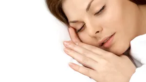 De Bobotează, fetele îşi visează alesul, iar bărbaţii se întrec să scoată crucea din apă