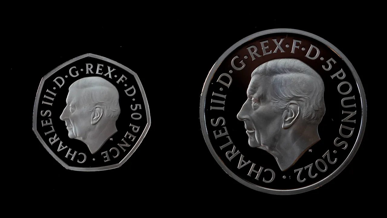 Marea Britanie: Au fost prezentate primele monede cu portretul regelui Charles al III-lea 