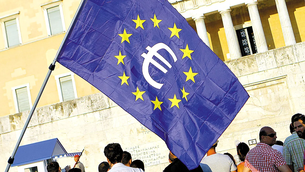 Grecia primeşte un nou împrumut, în valoare de 8,5 miliarde de euro/ Guvernul de la Atena şi Comisia Europeană salută decizia