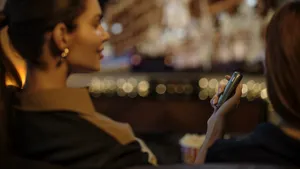 Taste. Experience. Style: Ploom AURA și filosofia unui brand construit pe detalii