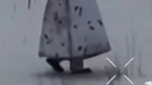 Soldați ruși, uciși pe front purtând costume de camuflaj „Pinguin”, testate în luptă