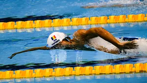 David Popovici s-a calificat în finala probei de 200 de metri din cadrul Campionatelor Mondiale de Nataţie