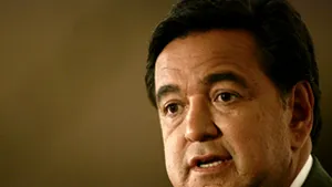 Bill Richardson se va retrage din cursa pentru Casa Albă - presă
