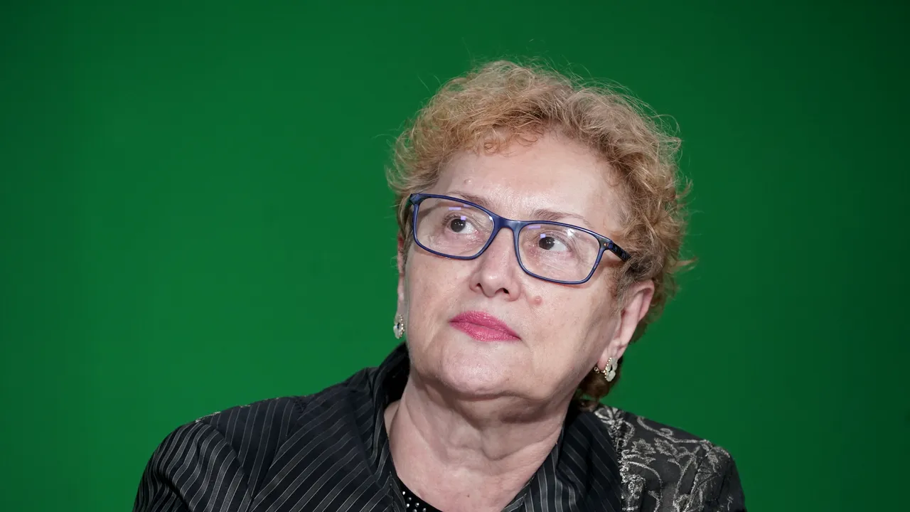 Renate Weber: „A fost un atac la adresa instituţiei, nu a mea. Au vrut să vulnerabilizeze instituţia. Efectul atacului a fost exact pe dos”