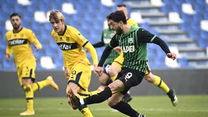 Duelul românilor din Serie A s-a terminat la egalitate. Chiricheş i-a spart capul unui adversar