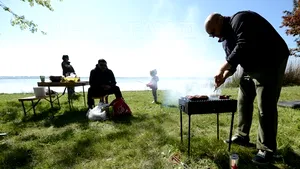 Comisarii Gărzii de Mediu vor controla locurile unde se fac grătare în weekendul de 1 Mai