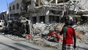 Maşini capcană în Somalia: cel puţin 35 de persoane au murit în două atacuri