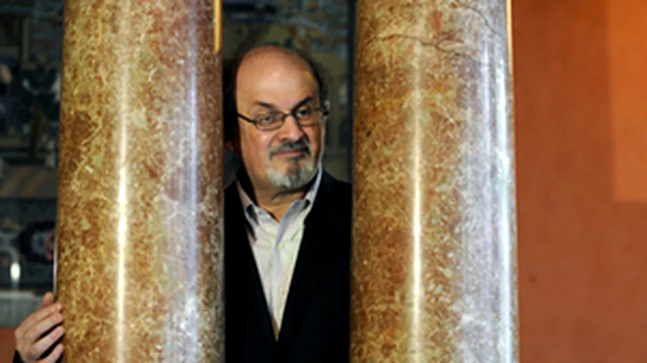 Salman Rushdie Might Visit Romania In November