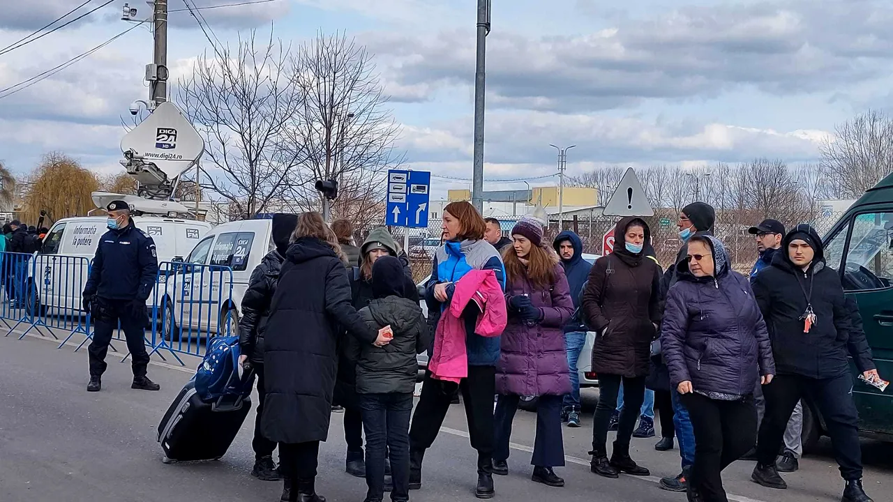 Primii refugiaţi ucraineni angajaţi în România. Unde vor lucra aceştia