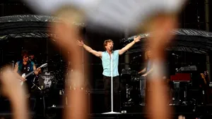 Bon Jovi la Bucureşti: Concertul în imagini -  VIDEO şi GALERIE FOTO