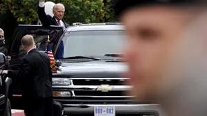 O maşină din coloana oficială a vicepreşedintelui american, implicată într-un accident