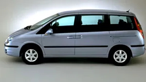 Fiat recheamă 2.800 de autoturisme de pe piaţa austriacă, pentru verificarea sistemului de frânare