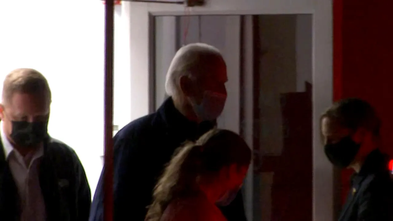 Preşedintele ales al SUA Joe Biden a suferit o fractură la picior jucându-se cu câinele său. Medic: 