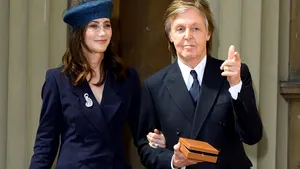 Paul McCartney, pe primul loc în clasamentul celor mai bogaţi milionari din industria muzicală britanică. TOP 10