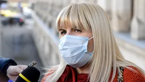 Elena Udrea poate părăsi ţara. Înalta Curte respinge controlul judiciar cerut de DNA
