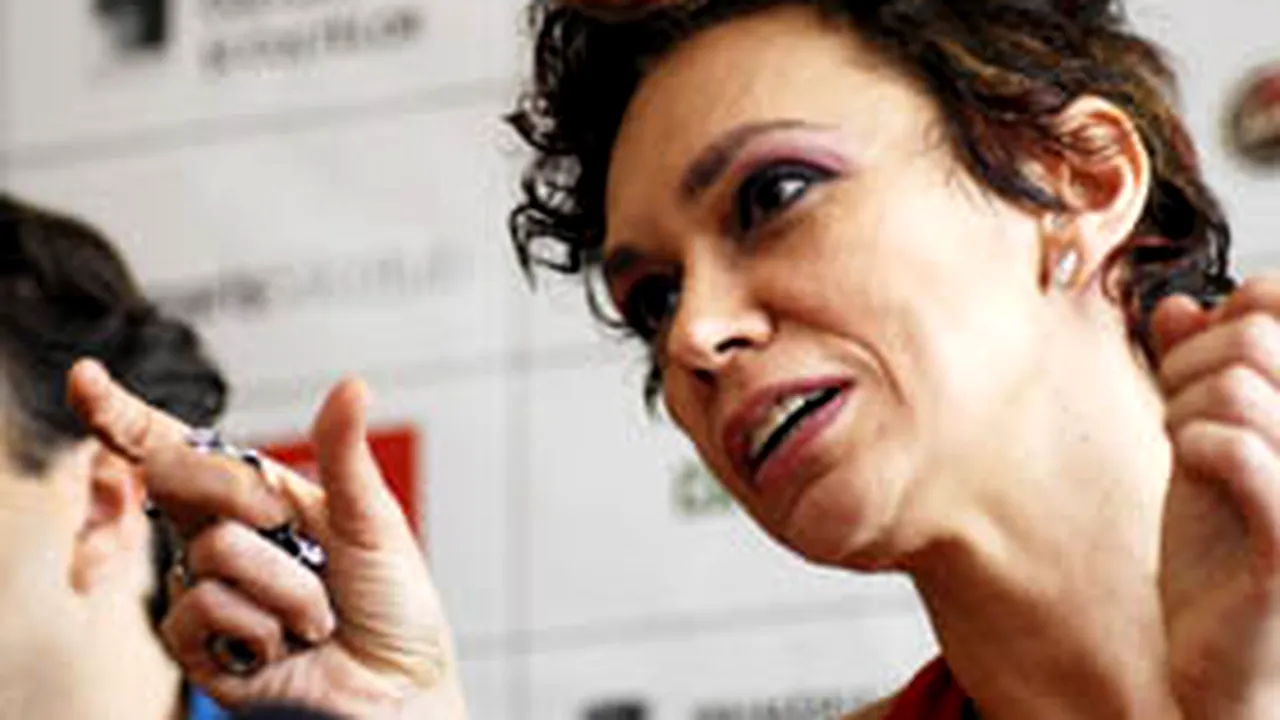 Oana Pellea joacă în 