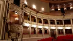 Iubitul Danielei Nane, rănit după ce a căzut de la 3 metri, la Teatrul de Operetă