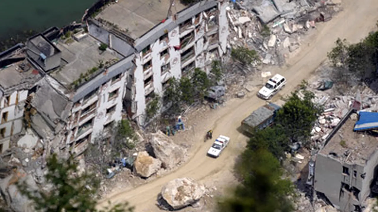 Bilanţul seismului din China a crescut la 67.183 de morţi