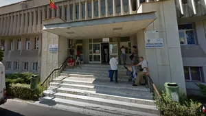 Caz revoltător. Avort la lumina telefonului la Spitalul Judeţean de Urgenţă Piteşti. Explicaţiile conducerii