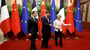 Ursula von der Leyen: O eventuală decizie a Chinei de a oferi arme Rusiei ar afecta 