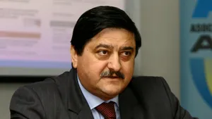 Niţă: Firme din China, interesate să investească în hidrocentrala Tarniţa-Lăpuşteşti