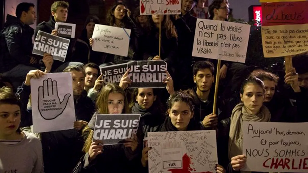 Mitinguri în memoria victimelor atacurilor din Franţa vor avea loc duminică în SUA şi Canada