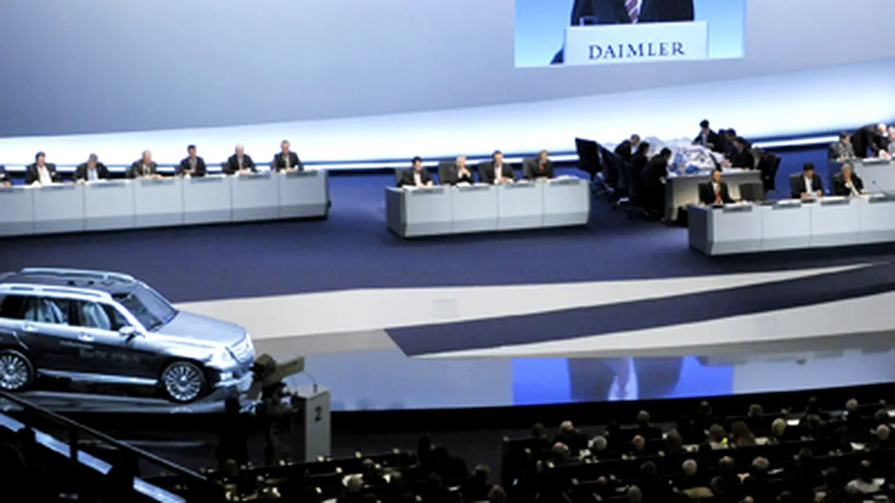Daimler vrea să vândă participaţia deţinută la Chrysler