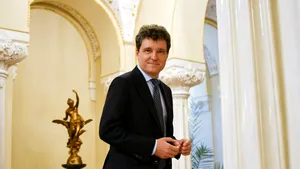 Primul interviu acordat de Nicușor Dan de la preluarea mandatului: Ce spune despre pensiile magistraților și despre vizita în SUA / Nicușor Dan: Guvernul va veni cu un pachet de reducere de 10%