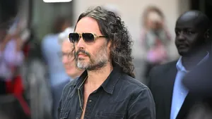 Russel Brand a pledat nevinovat cu privire la acuzațiile de viol și abuz sexual