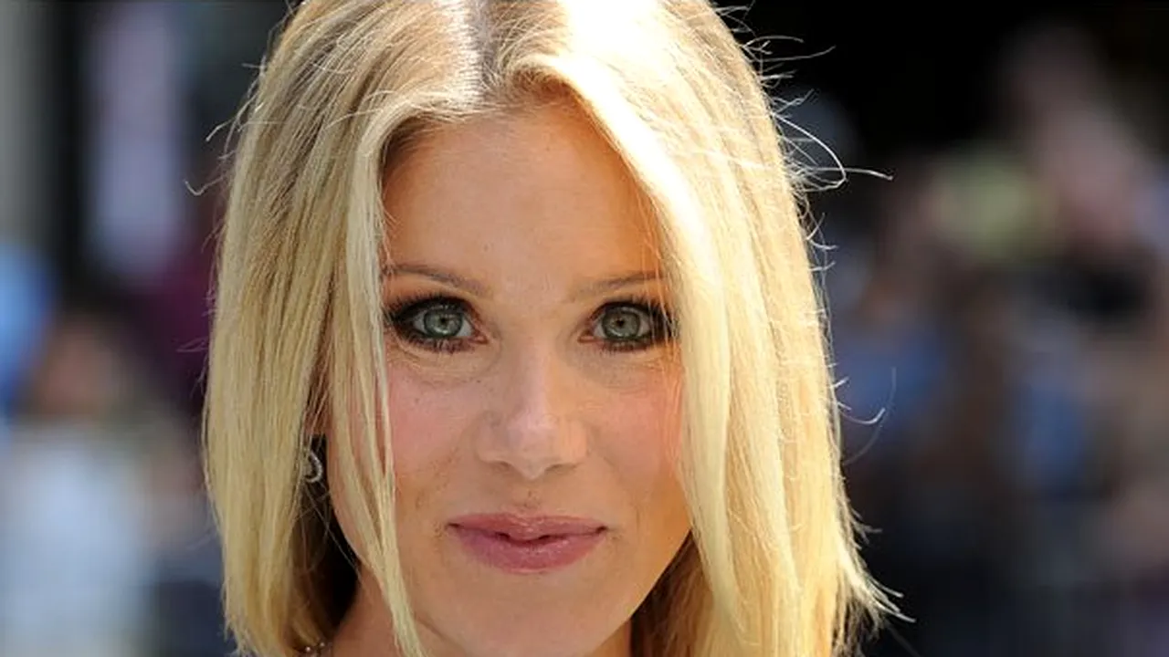 Stevie Wonder şi Christina Applegate, printre prezentatorii unui teledon împotriva cancerului