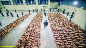 Imagini şocante dintr-o închisoare din El Salvador în plină pandemie de coronavirus. Anunţul preşedintelui