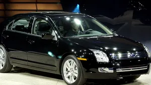 Ford va rechema 33.256 de maşini cu defecţiuni la sistemul de reglare a scaunelor din faţă