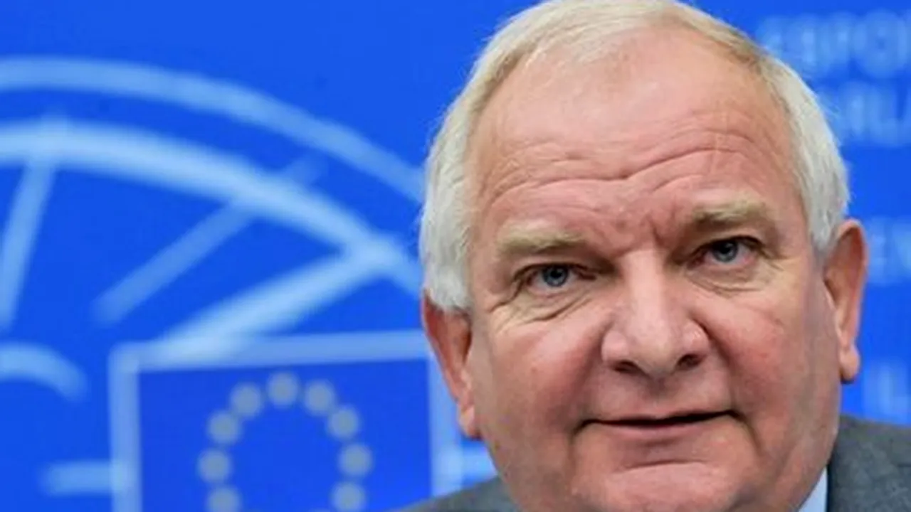 Europarlamentarii USL, către preşedintele PPE: Aşteptăm scuzele dumneavoastră publice către români