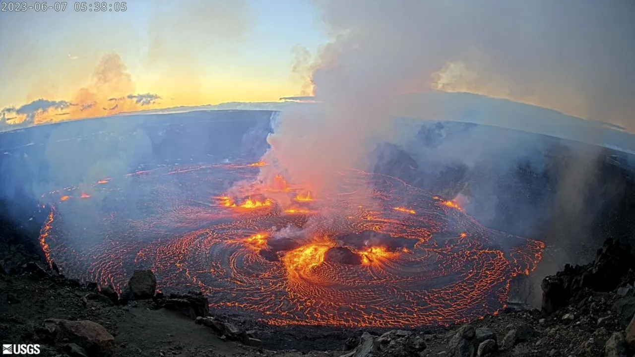 Vulcanul Kilauea din Hawaii erupe pentru a treia oară în acest an