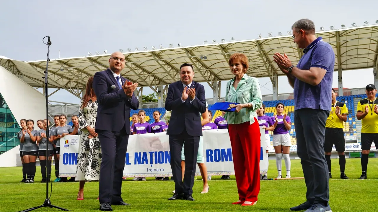FOTO Majestatea Sa Margareta a primit cheia oraşului Ploieşti