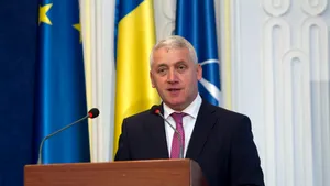 Adrian Ţuţuianu: Nu vor fi bani în minus la pensiile militare. Este un deficit foarte mare de personal, la MApN/ Ce spune ministrul despre posibilitatea înfiinţării unui campus studenţesc dedicat Academiei Militare