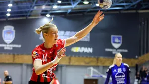 CSM București anunță transferul extremei suedeze Matilda Forsberg, de la principala rivală la titlu
