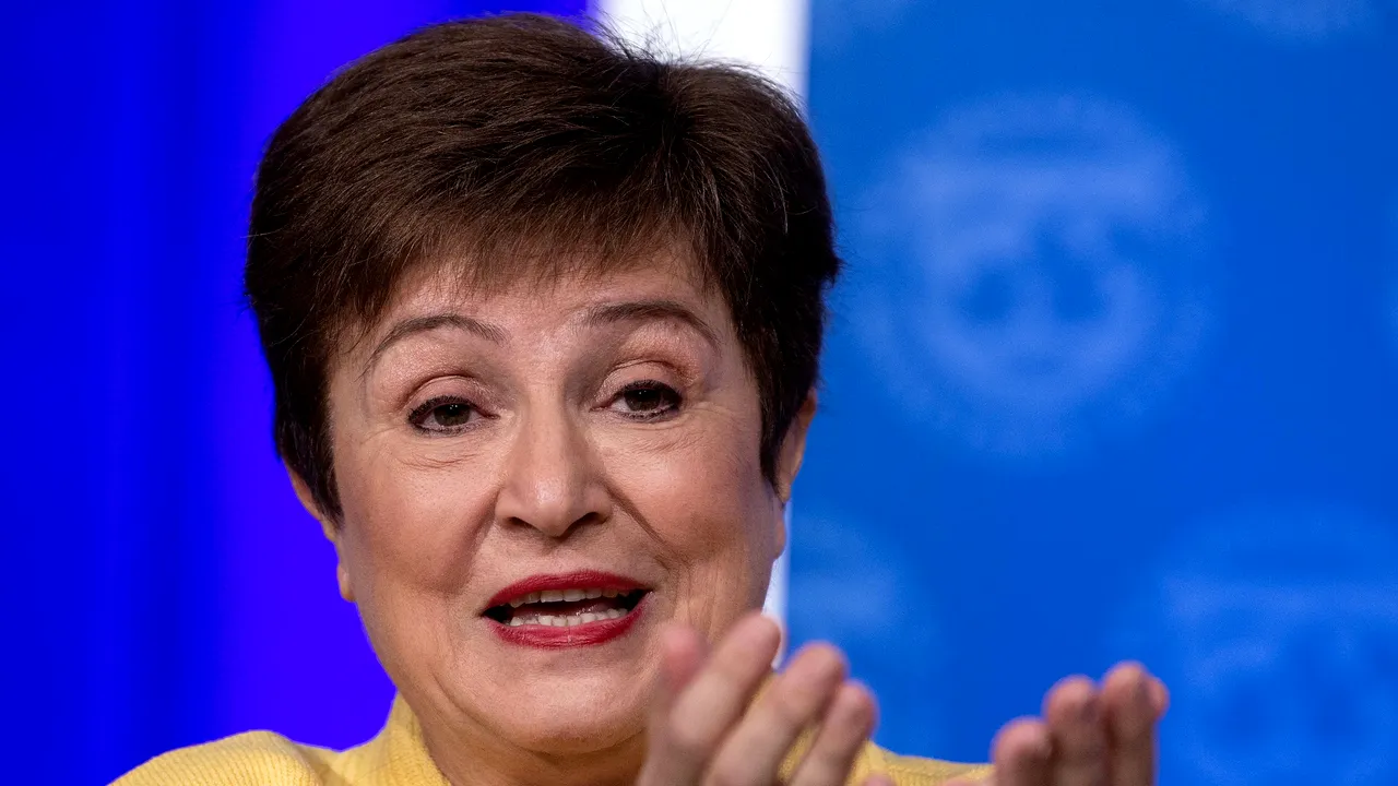 Directorul executiv al FMI încurajează statele să cheltuie bani din economie pentru a contracara criza provocată de Covid-19