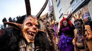 Cele mai înspăimântătoare şapte tradiţii de Crăciun din întreaga lume