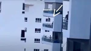 VIDEO. Imaginile care au şocat lumea: un tătic devine rapid viral pe Social Media