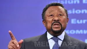 Uniunea Africană nu va executa mandatul de arestare emis de CPI pe numele lui Muammar Kadhafi