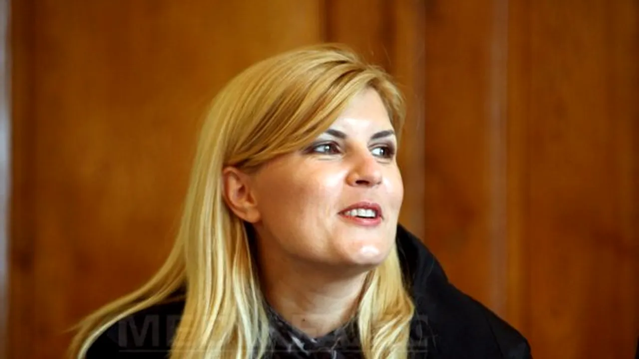 Udrea: Băsescu poate să ofere încă o şansă femeilor. Există femei care pot ocupa funcţia de premier