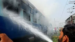 Cel puţin 23 de persoane au murit în urma unui incendiu la bordul unui tren în sudul Indiei