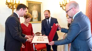 Poșta Română a devenit furnizor al Casei Regale a României, după 163 de ani de activitate