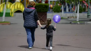 Măsuri de precauţie, înainte de vijelie. Două parcuri din Bucureşti sunt închise până vineri dimineaţă