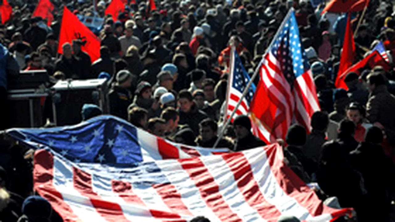 SUA dau tonul recunoaşterii independenţei Kosovo