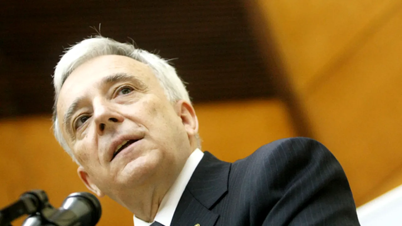 Isărescu: Ce bancheri se aventurează să dea credite, când atmosfera din jur e neagră ?
