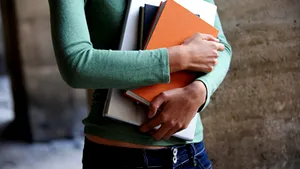 Cazul unei eleve cu media peste 9 care a rămas nerepartizată la liceu după prima sesiune de admitere: Completase o singură opţiune